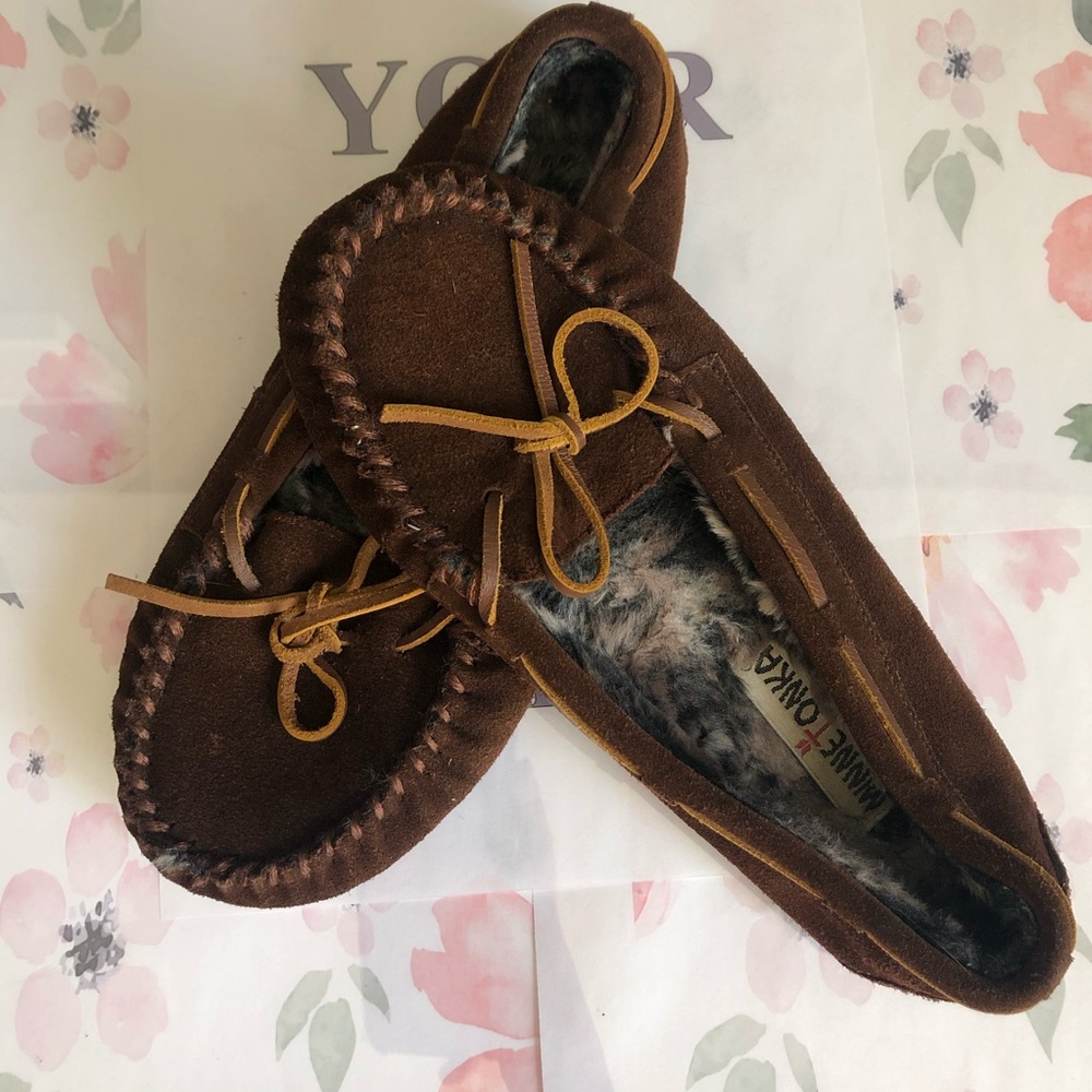 MINNE ONKA MOCASINS